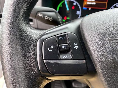 Used 2022 Ford E-Transit 148 High Roof image 19