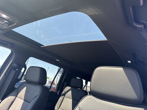 New 2026 GMC Yukon XL Denali w/ Sun & Power Step Package AWD/4WD image 14