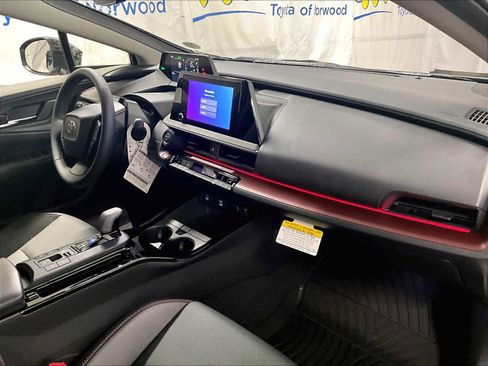 New 2026 Toyota Prius XSE image 10