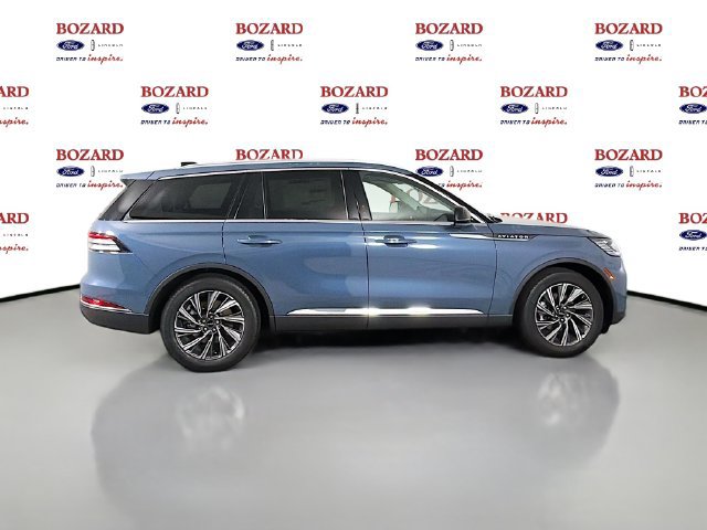 New 2026 Lincoln Aviator 2WD image 8