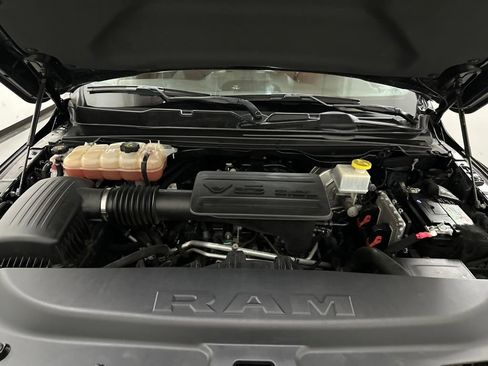 Used 2021 RAM 1500 Big Horn AWD/4WD image 6