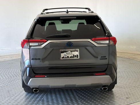 Used 2020 Toyota RAV4 XSE w/ XSE Grade Weather Package AWD/4WD image 10