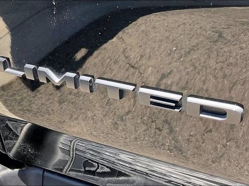 Used 2022 RAM 1500 Limited w/ Night Edition AWD/4WD image 31