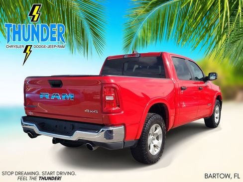 Certified 2025 RAM 1500 Big Horn AWD/4WD image 4