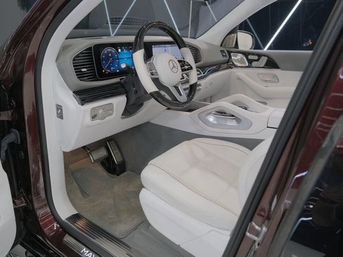 Used 2022 Mercedes-Benz Maybach GLS 600 4MATIC image 60