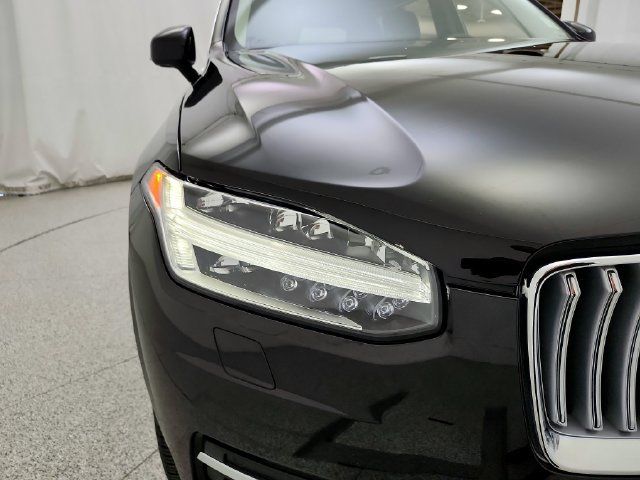 Used 2023 Volvo XC90 B6 Plus w/ Protection Package AWD/4WD image 33