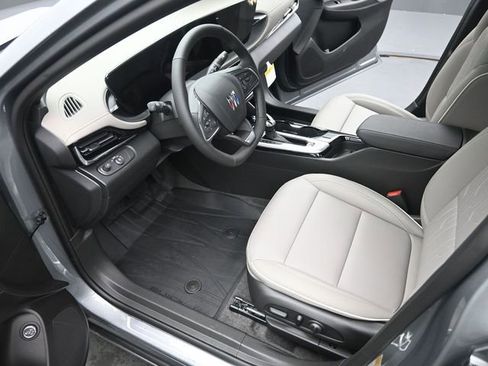 New 2026 Buick Envista Avenir FWD image 9