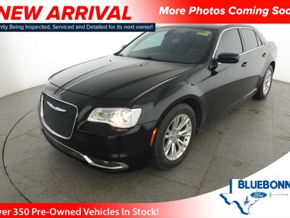 Used 2020 Chrysler 300 Touring L w/ Value Package