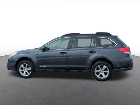 Used 2013 Subaru Outback 2.5i Limited w/ Moonroof Pkg image 3