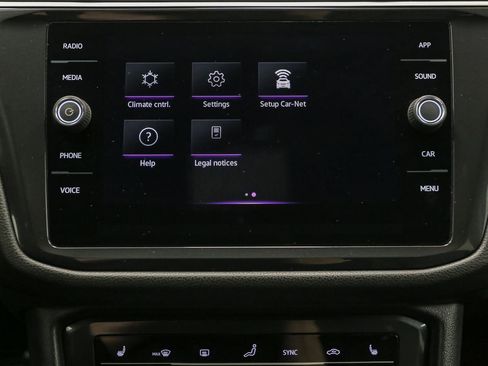 Certified 2024 Volkswagen Tiguan SE R-Line AWD/4WD image 32