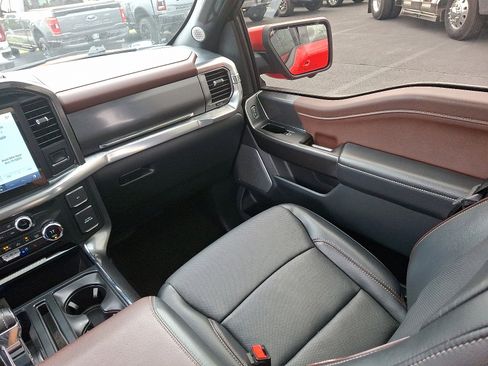 Used 2021 Ford F150 Lariat w/ Equipment Group 502A High image 16