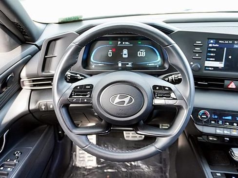 Used 2025 Hyundai Elantra Sport w/ Cargo Package FWD image 18