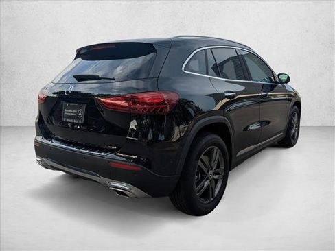 Certified 2025 Mercedes-Benz GLA 250 image 5