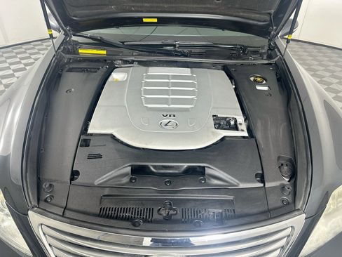 Used 2011 Lexus LS 460 L w/ Luxury Pkg AWD/4WD image 34