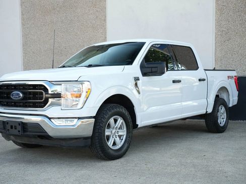 Used 2021 Ford F150 XLT w/ Equipment Group 301A Mid image 4