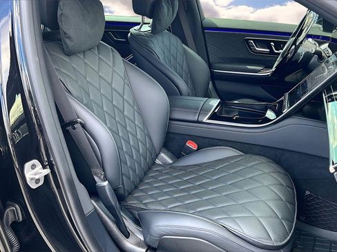 Used 2025 Mercedes-Benz S 580 4MATIC Sedan image 29