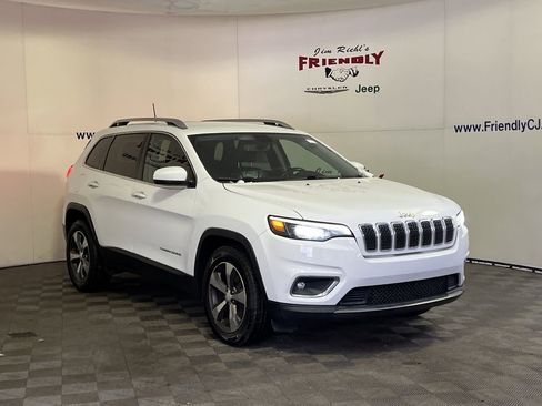 Used 2019 Jeep Cherokee Limited image 2