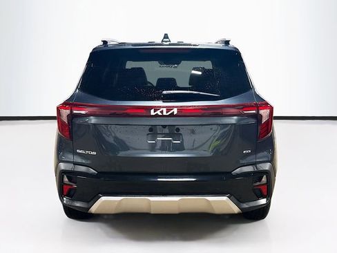 Used 2024 Kia Seltos S AWD/4WD image 6
