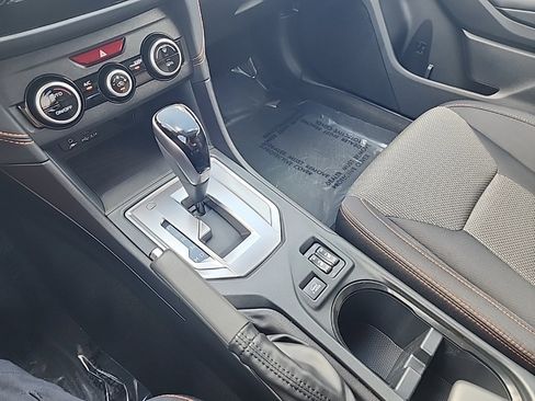 Certified 2022 Subaru Crosstrek 2.0i Premium w/ Popular Package #3 image 21