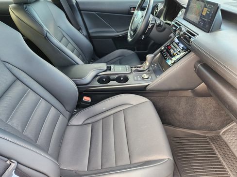 Certified 2023 Lexus IS 350 F Sport image 18