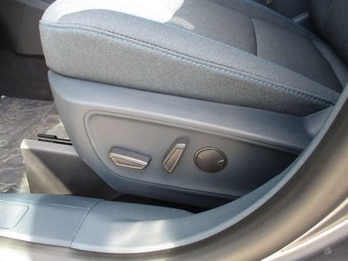 New 2025 Ford Maverick XLT w/ XLT Luxury Package image 12