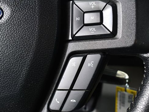 Used 2015 Ford F150 XLT w/ Equipment Group 301A Mid image 33