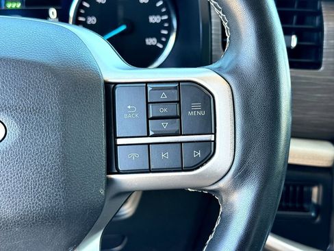 Used 2023 Ford Expedition Limited image 15