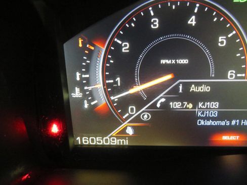 Used 2015 Cadillac Escalade ESV Premium image 25