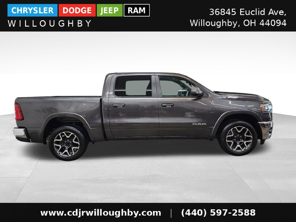 Used 2026 RAM 1500 Laramie AWD/4WD image 4