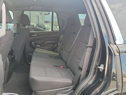 Used 2019 Chevrolet Tahoe LS RWD image 30