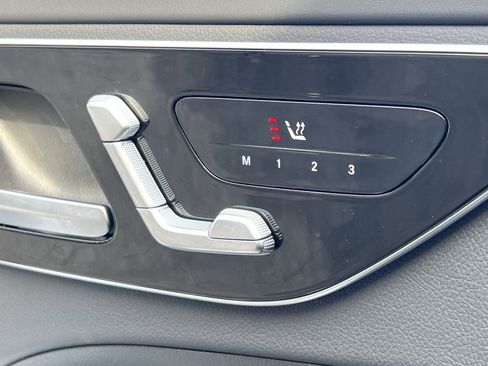 Used 2022 Mercedes-Benz C 300 4MATIC Sedan image 33