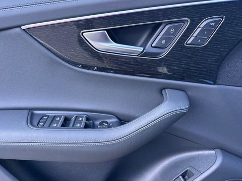 New 2026 Audi Q8 Prestige image 10