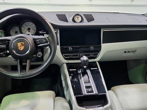 Used 2023 Porsche Macan GTS image 24