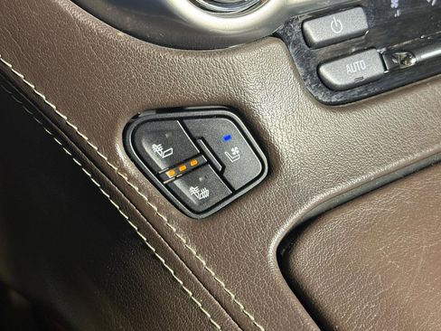 Used 2019 Chevrolet Tahoe Premier image 23