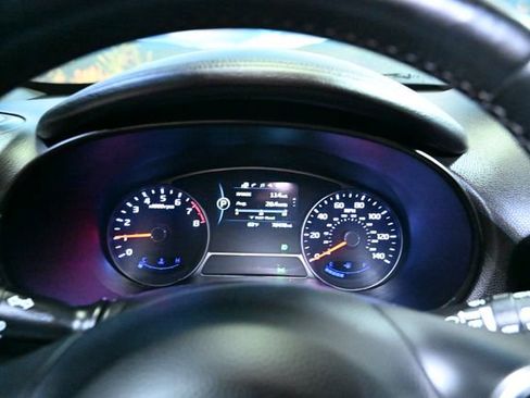 Used 2015 Kia Soul ! w/ Sun & Sound Package image 35