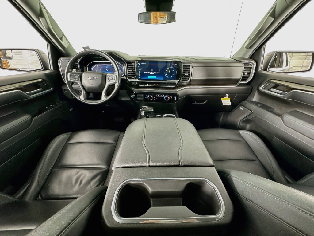Used 2023 Chevrolet Silverado 1500 RST w/ Convenience Package II AWD/4WD image 25
