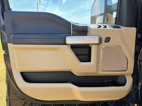 Used 2021 Ford F350 Lariat w/ Chrome Package AWD/4WD image 35