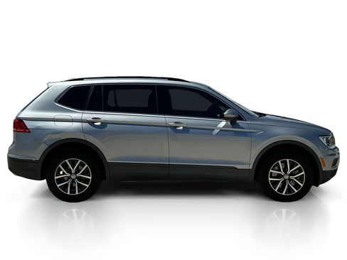 Used 2019 Volkswagen Tiguan SE FWD image 8