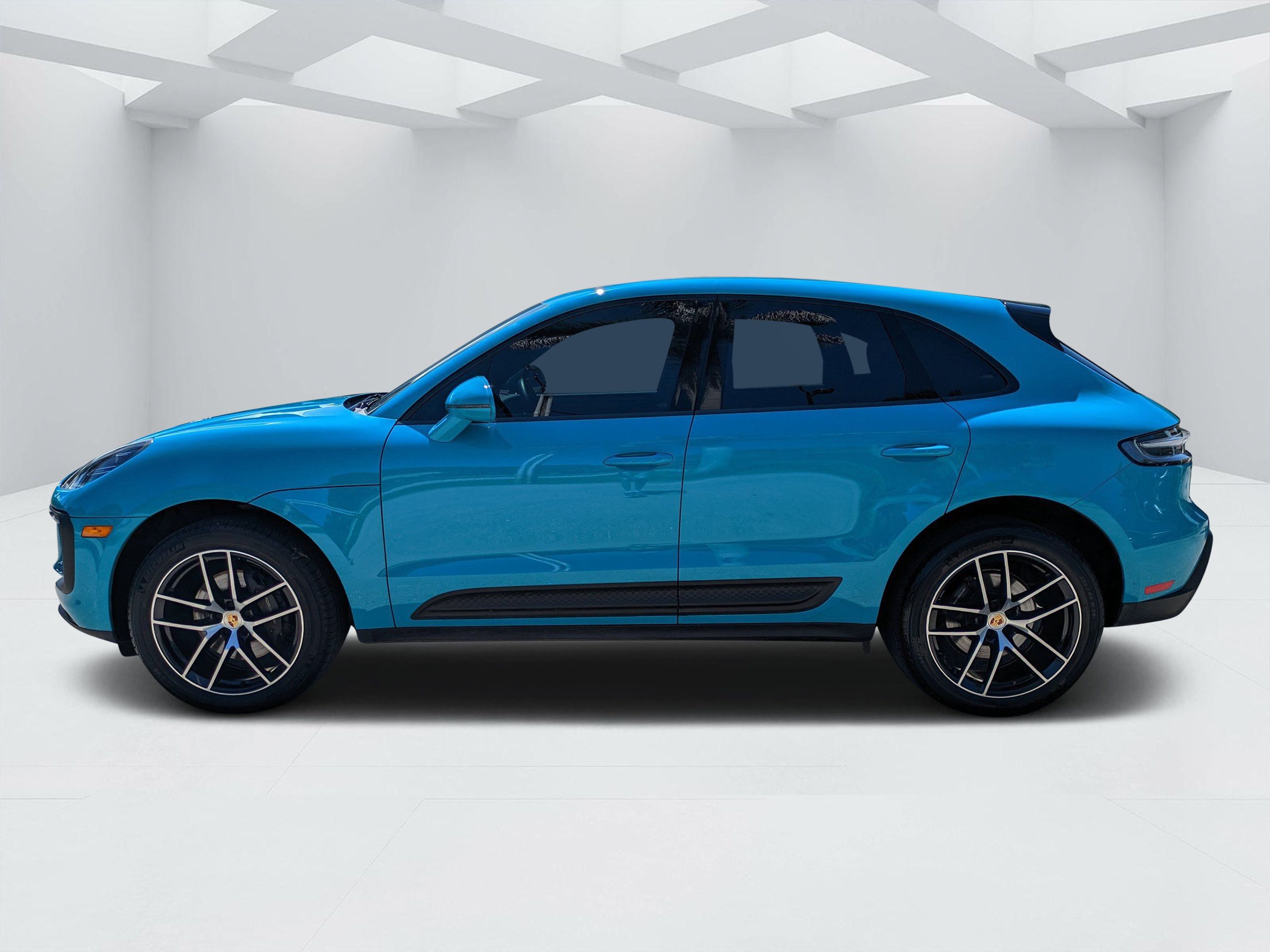 Used 2022 Porsche Macan AWD/4WD image 6
