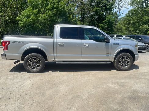 Used 2016 Ford F150 XLT w/ Equipment Group 302A Luxury AWD/4WD image 9