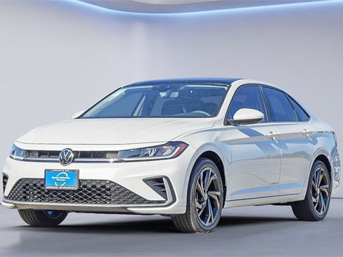 New 2026 Volkswagen Jetta SE image 7