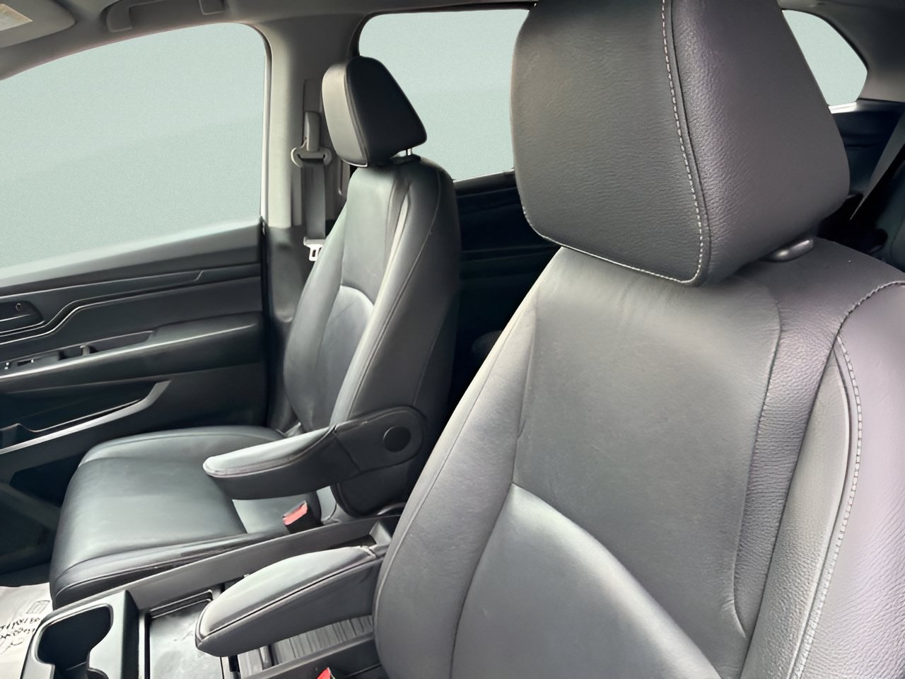 Used 2024 Honda Odyssey EX-L image 15