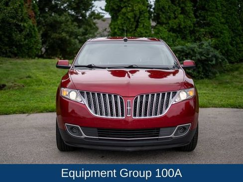 Used 2015 Lincoln MKX FWD image 2