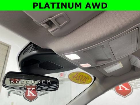 Used 2024 Ford Escape Platinum image 18