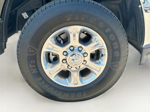 Used 2026 RAM 2500 Big Horn AWD/4WD image 11