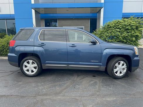 Used 2017 GMC Terrain SLE FWD image 6