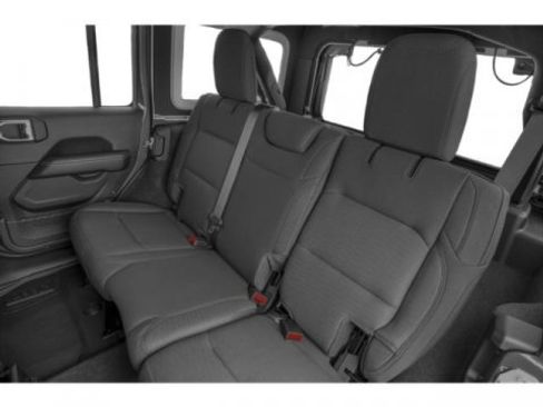 Used 2018 Jeep Wrangler Unlimited Sahara AWD/4WD image 18