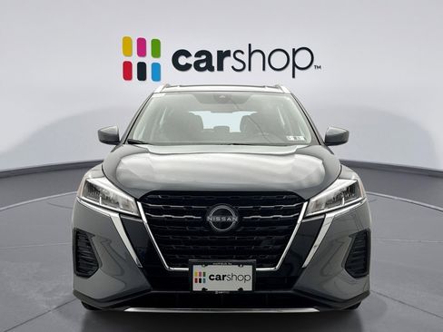 Used 2023 Nissan Kicks SV image 8