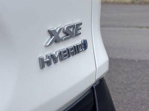 Used 2020 Toyota RAV4 XSE image 8