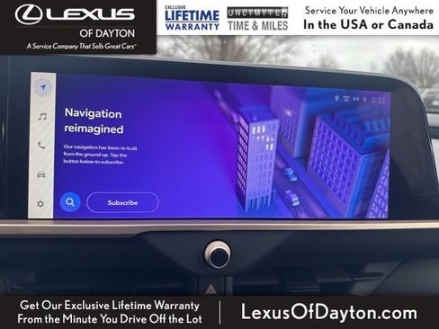 Used 2023 Toyota Crown Limited image 21